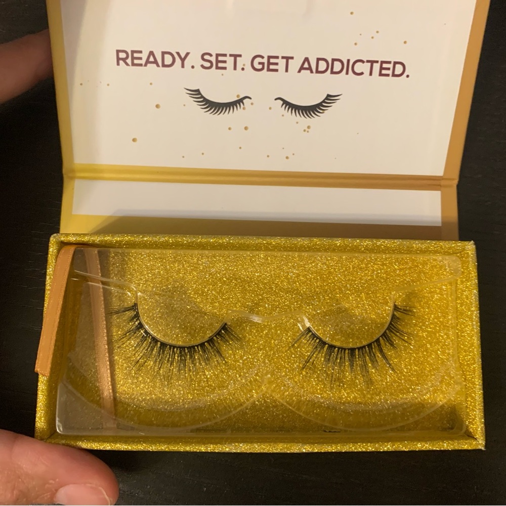 Lashaholic “Instaglam” Luxury Lashes